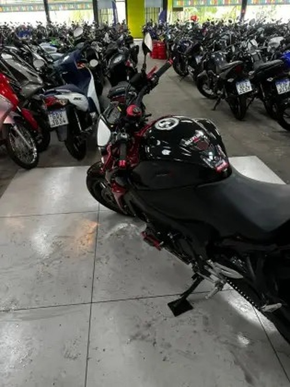 SUZUKI GSX S1000 ABS