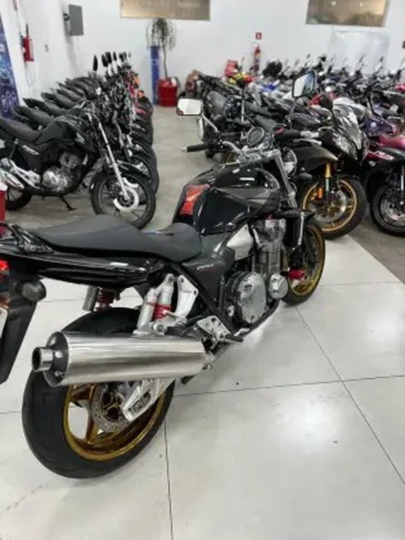 HONDA CB 1300 F SUPER FOUR