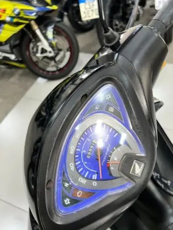 HONDA BIZ 125 ES