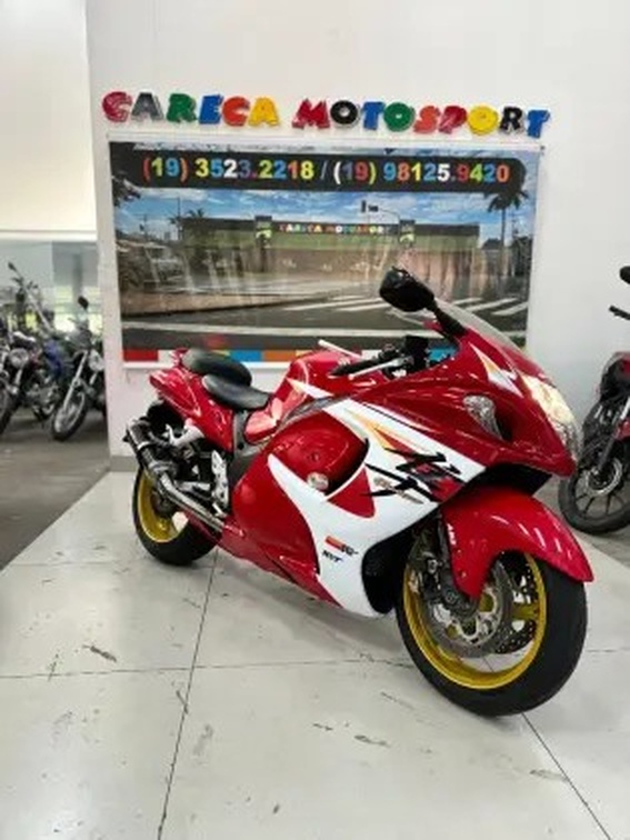 SUZUKI GSX 1300 B-KING