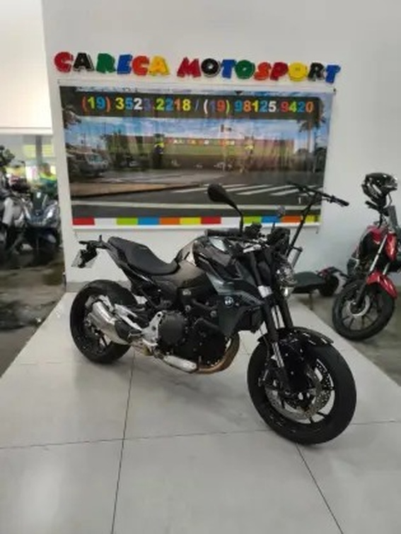 BMW F 900 R