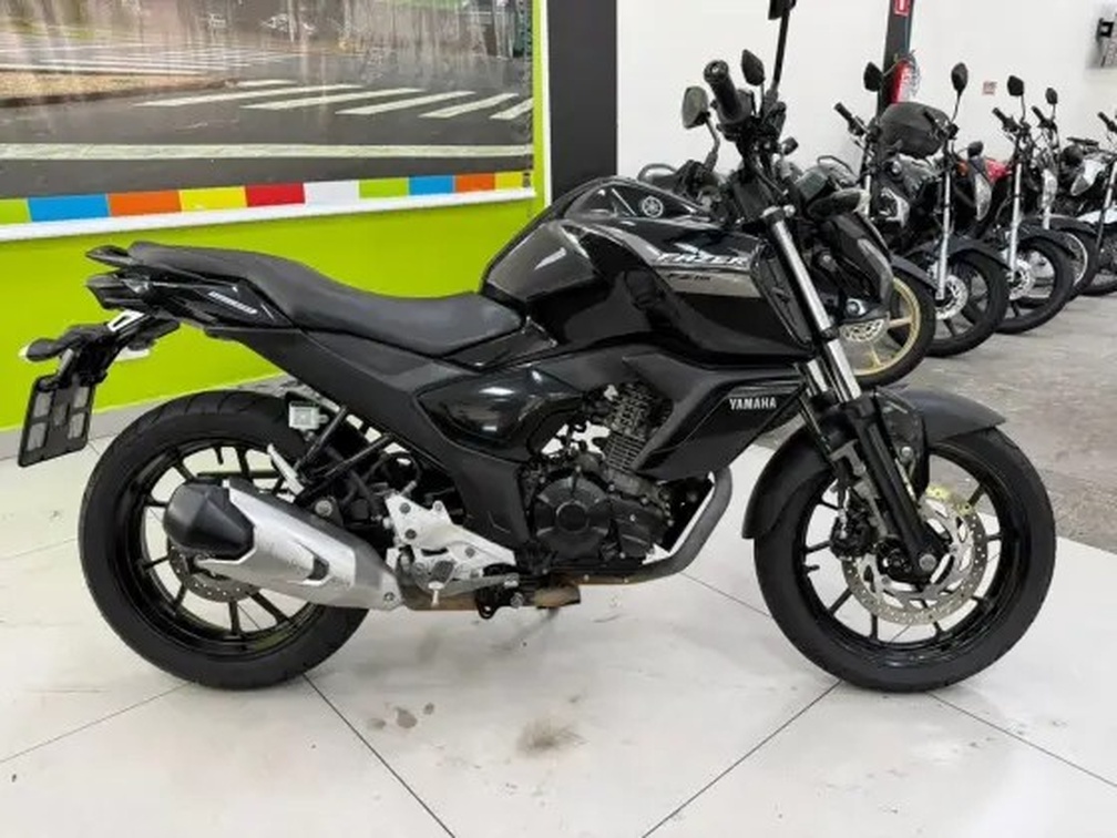 YAMAHA FZ15 FAZER ABS