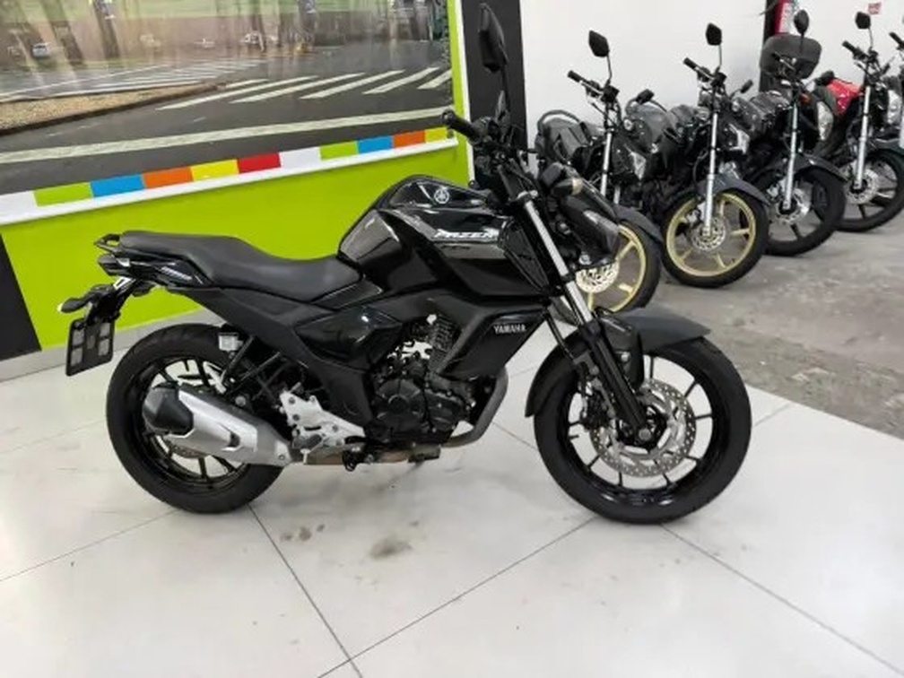 YAMAHA FZ15 FAZER ABS