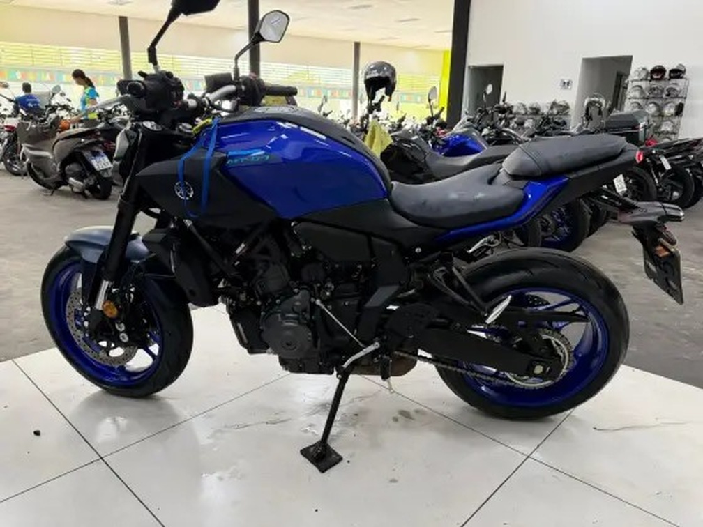 YAMAHA MT-07 CONNECTED ABS