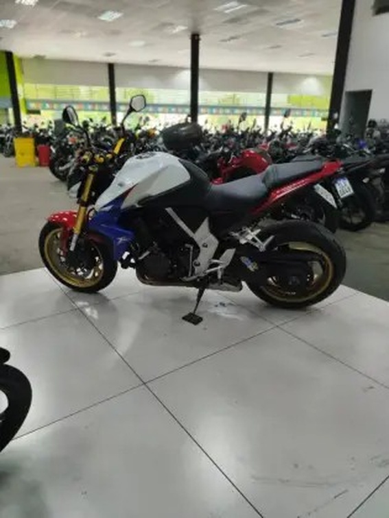 HONDA CB 1000R BLACK EDITION ABS