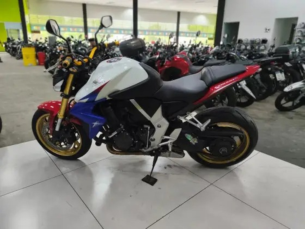HONDA CB 1000R BLACK EDITION ABS