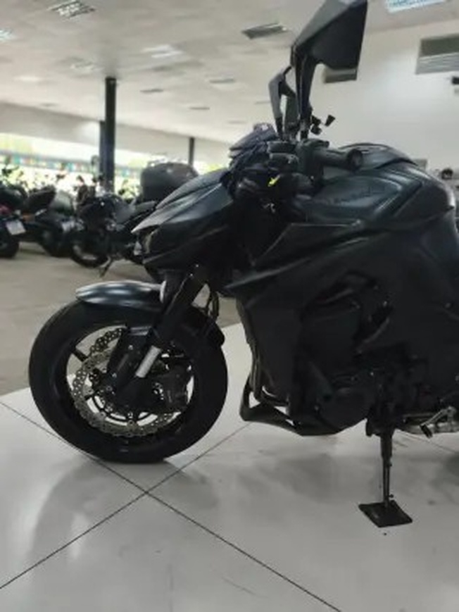 KAWASAKI Z1000 ABS
