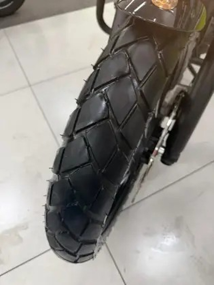 TRIUMPH STREET SCRAMBLER