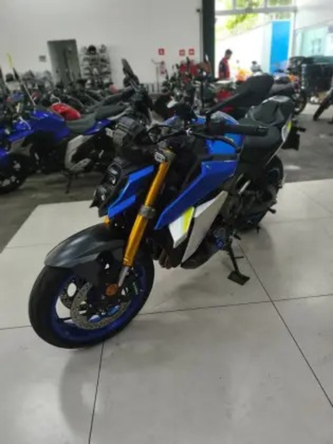 SUZUKI GSX-S1000A ABS