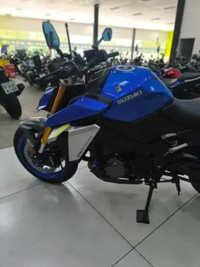 SUZUKI GSX-S1000A ABS