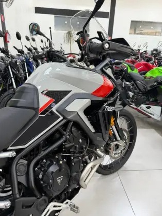 TRIUMPH TIGER 900 RALLY PRO