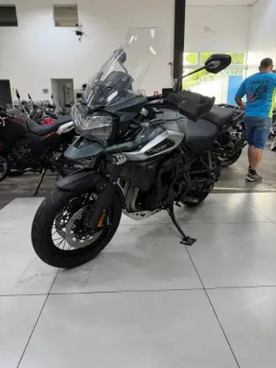 TRIUMPH TIGER 1200 XCA