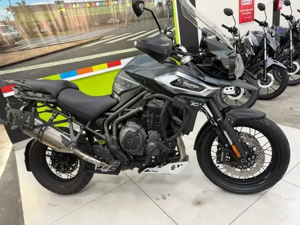 TRIUMPH TIGER 1200 XCA