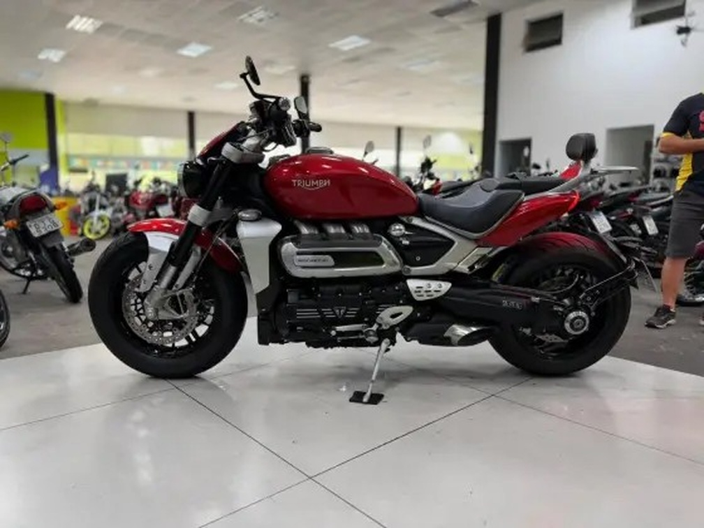 TRIUMPH ROCKET III R