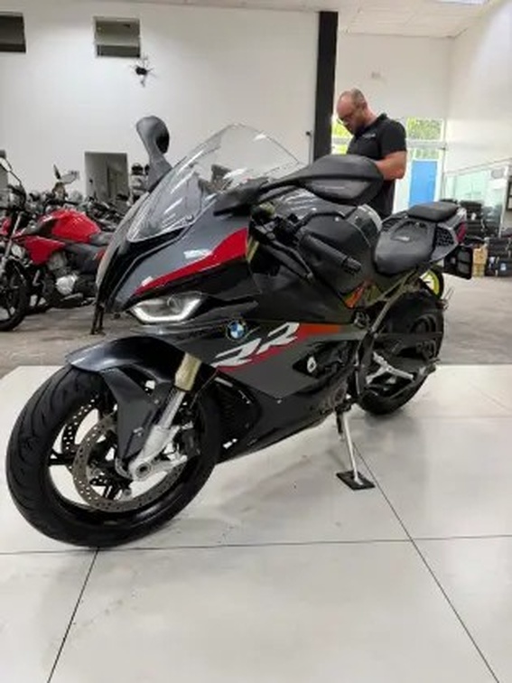 BMW S 1000 RR