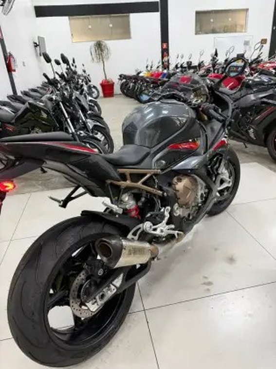 BMW S 1000 RR