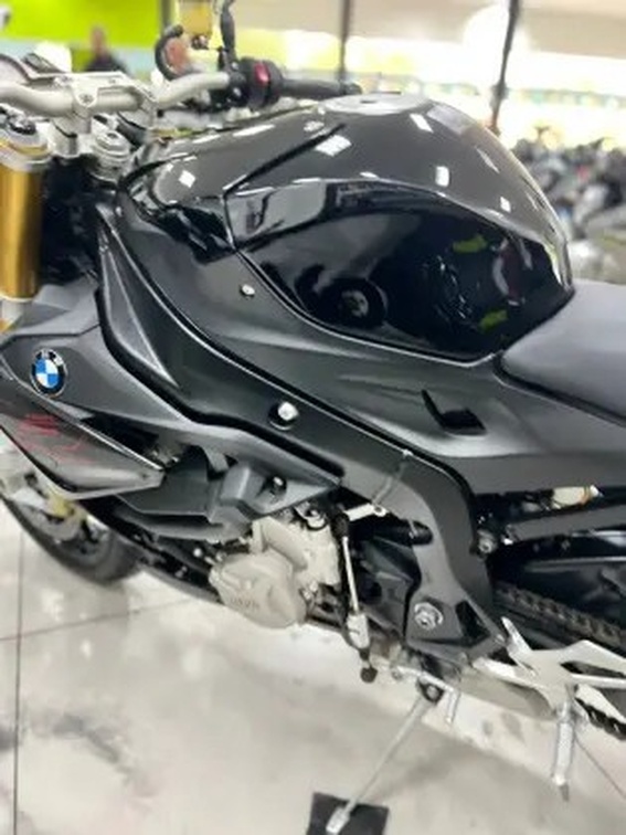 BMW S 1000 R