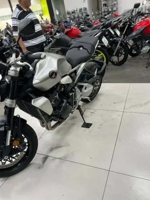 HONDA CB 1000R ABS
