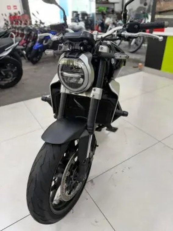 HONDA CB 1000R ABS
