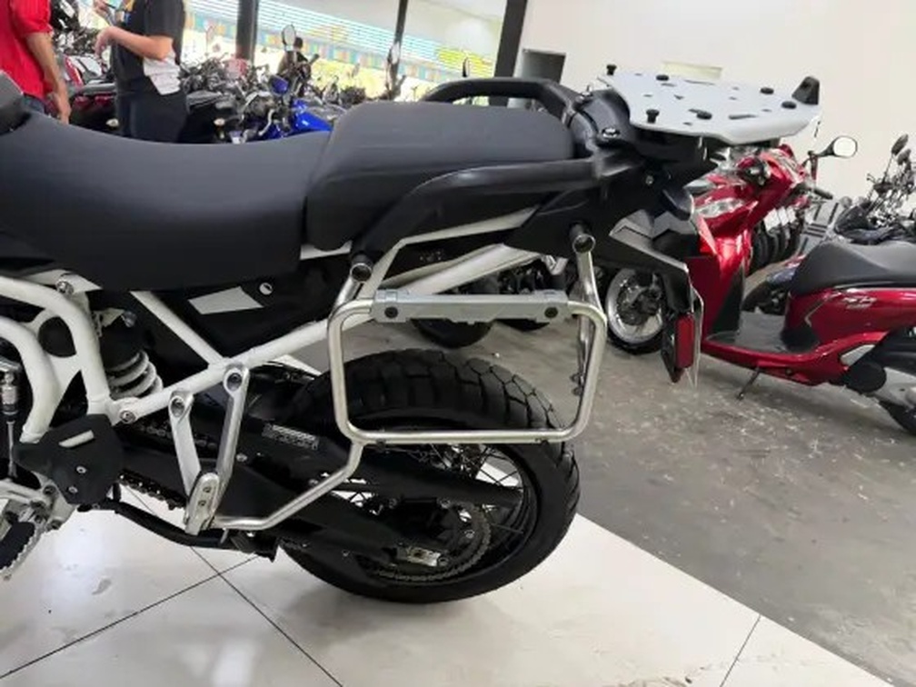 TRIUMPH TIGER 900 RALLY PRO