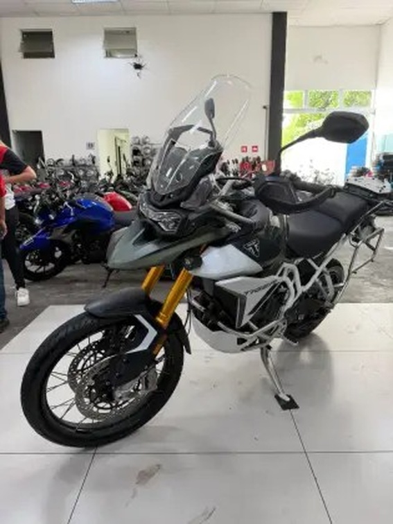 TRIUMPH TIGER 900 RALLY PRO