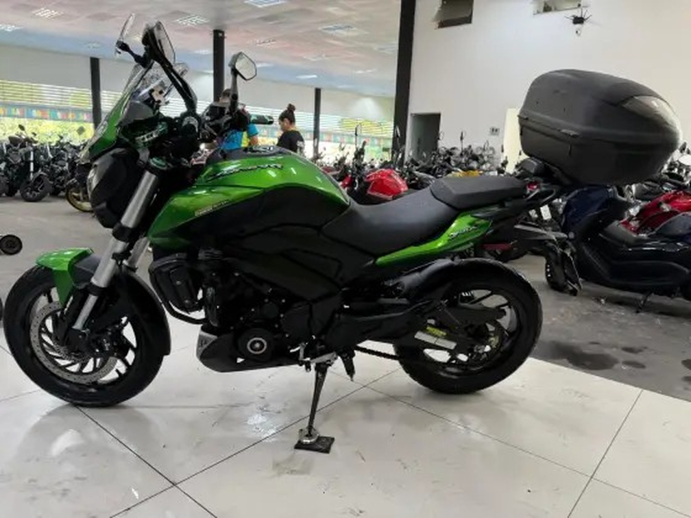 BAJAJ DOMINAR 400