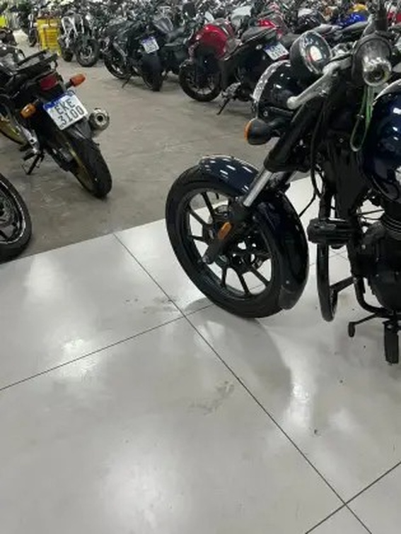 ROYAL ENFIELD METEOR 350 FIREBALL