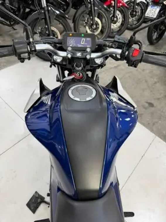 HONDA CB 300F TWISTER CBS