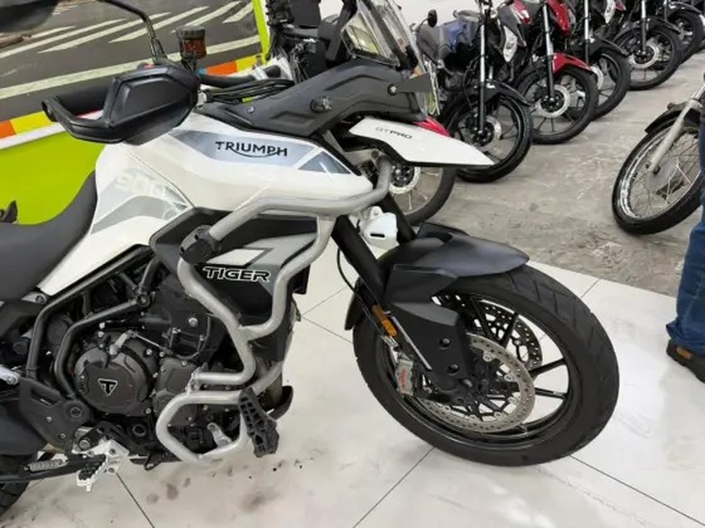 TRIUMPH TIGER 900 GT PRO