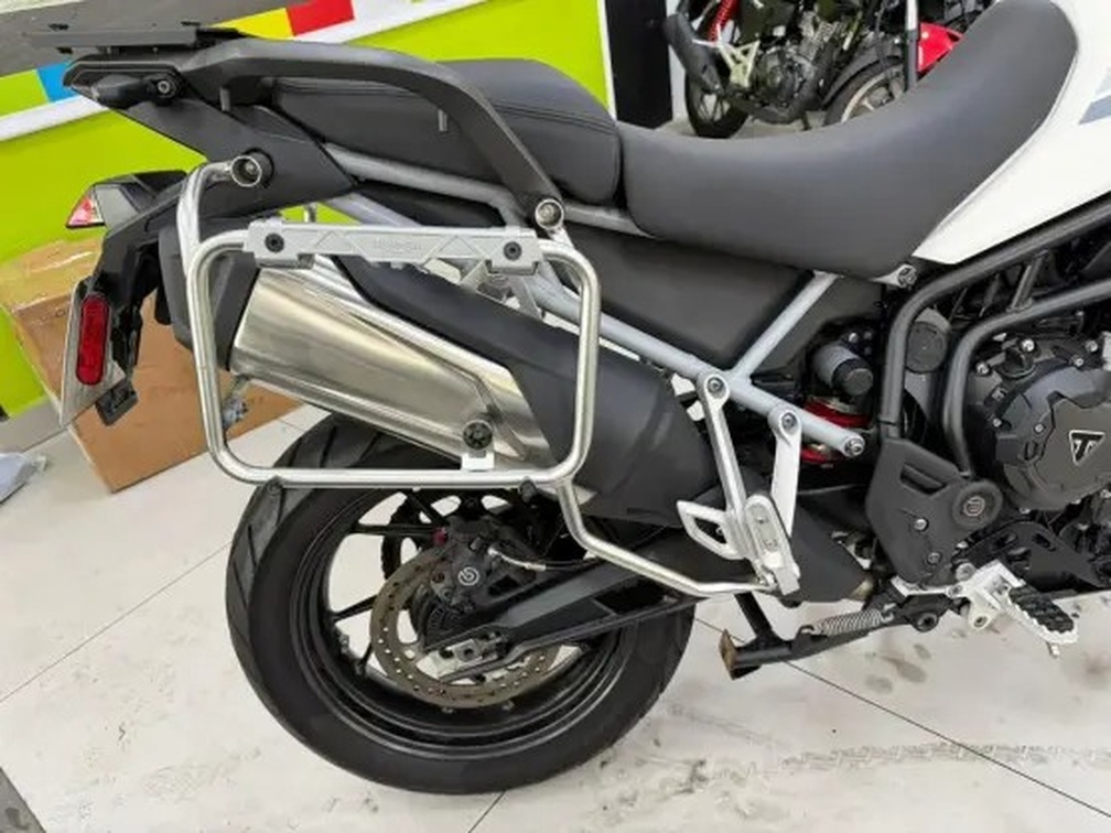 TRIUMPH TIGER 900 GT PRO