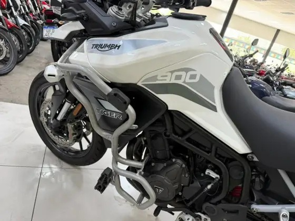 TRIUMPH TIGER 900 GT PRO