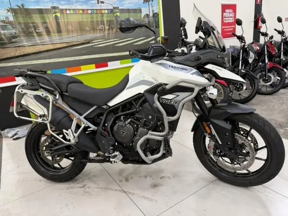 TRIUMPH TIGER 900 GT PRO