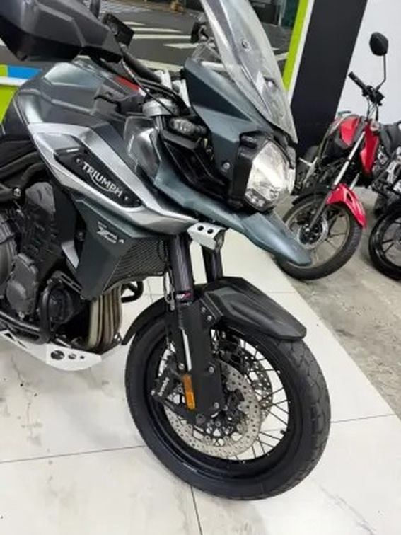 TRIUMPH TIGER 1200 XCA