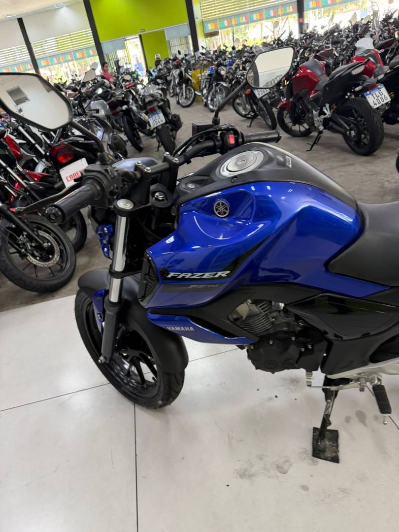 YAMAHA FZ15 FAZER ABS