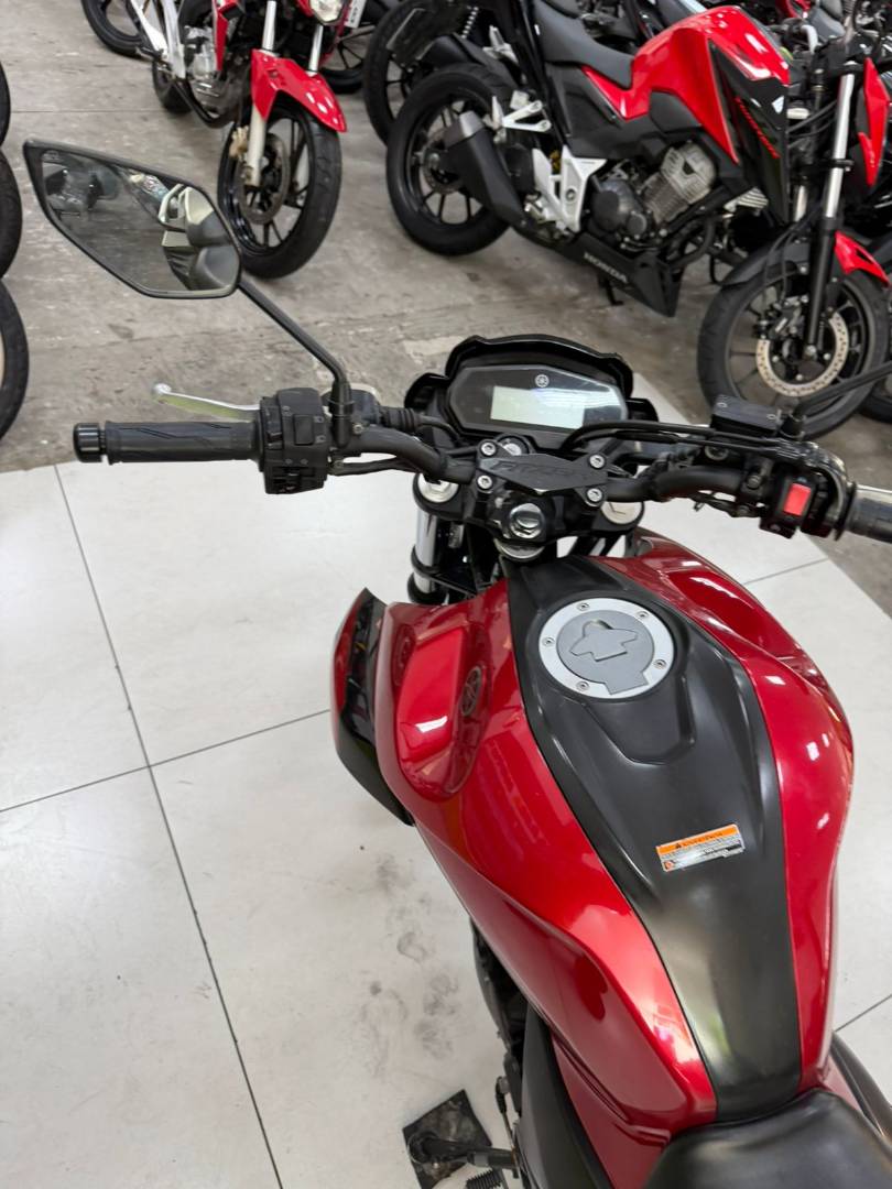YAMAHA FZ25 FAZER ABS