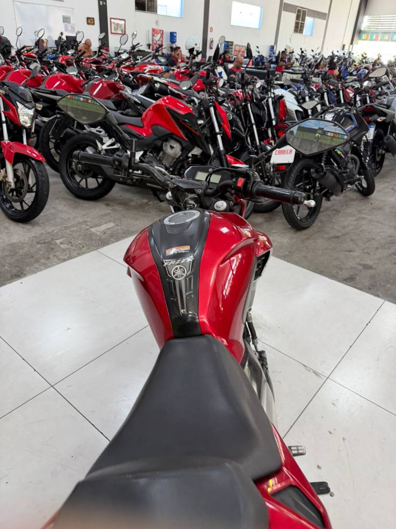YAMAHA FZ25 FAZER ABS