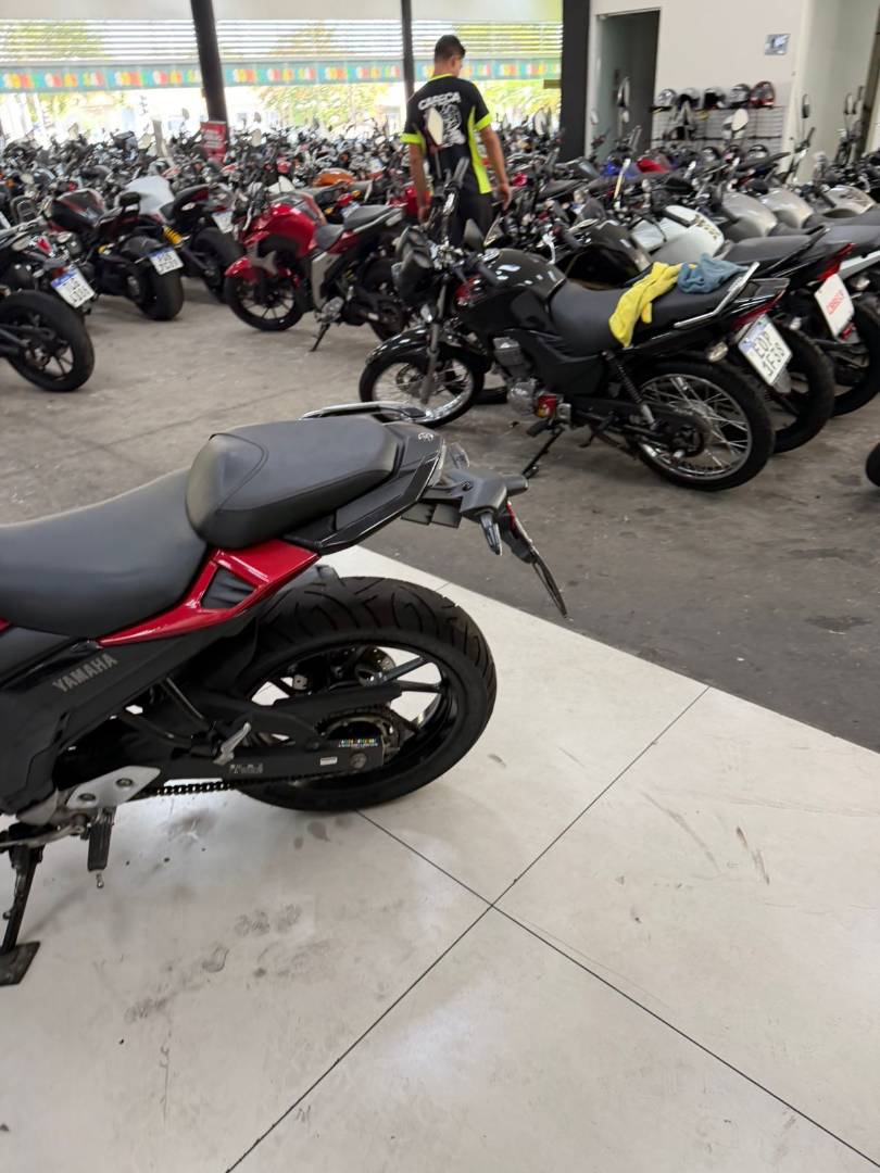 YAMAHA FZ25 FAZER ABS
