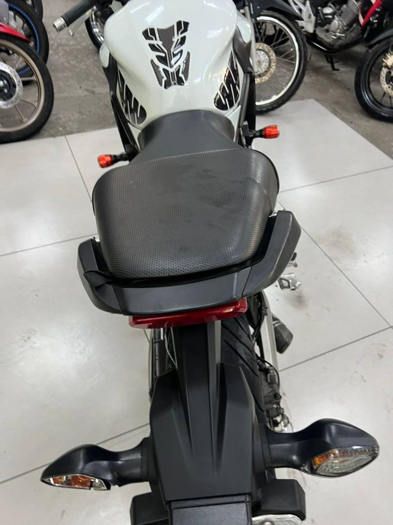 HONDA CBR 650F