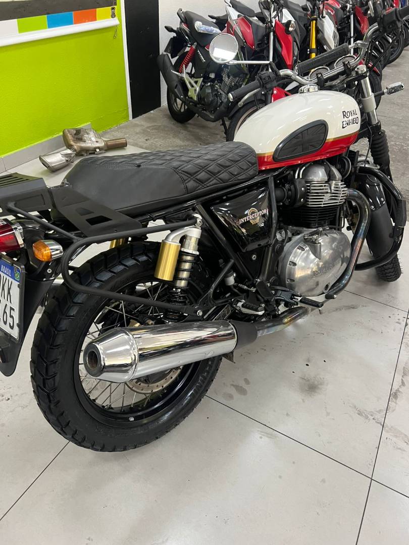 ROYAL ENFIELD INTERCEPTOR 