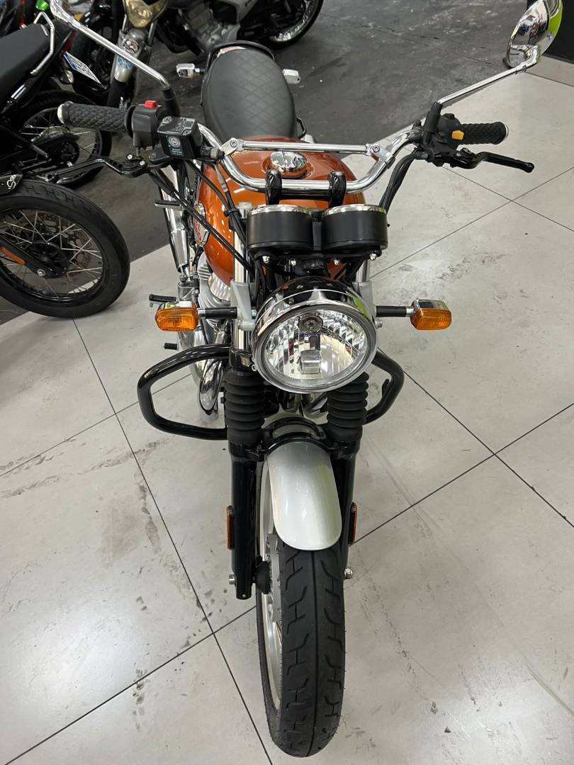 ROYAL ENFIELD INTERCEPTOR 
