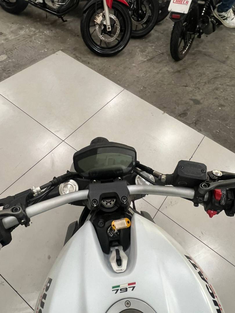 DUCATI MONSTER 797