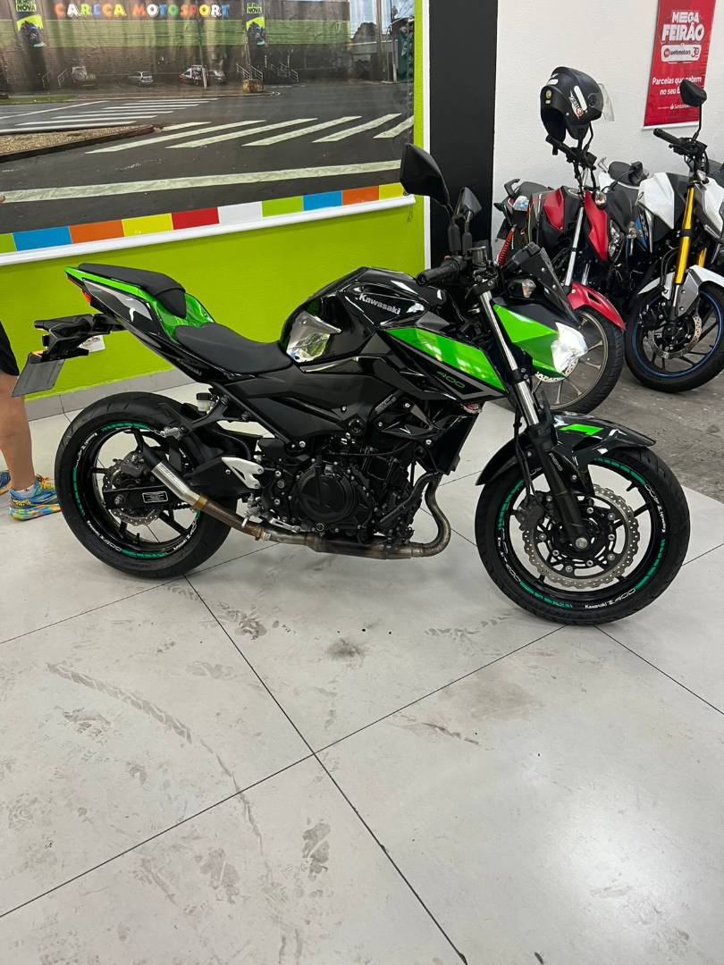 KAWASAKI Z400