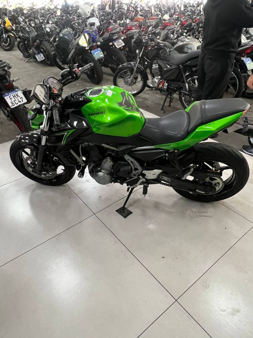 KAWASAKI Z650 ABS