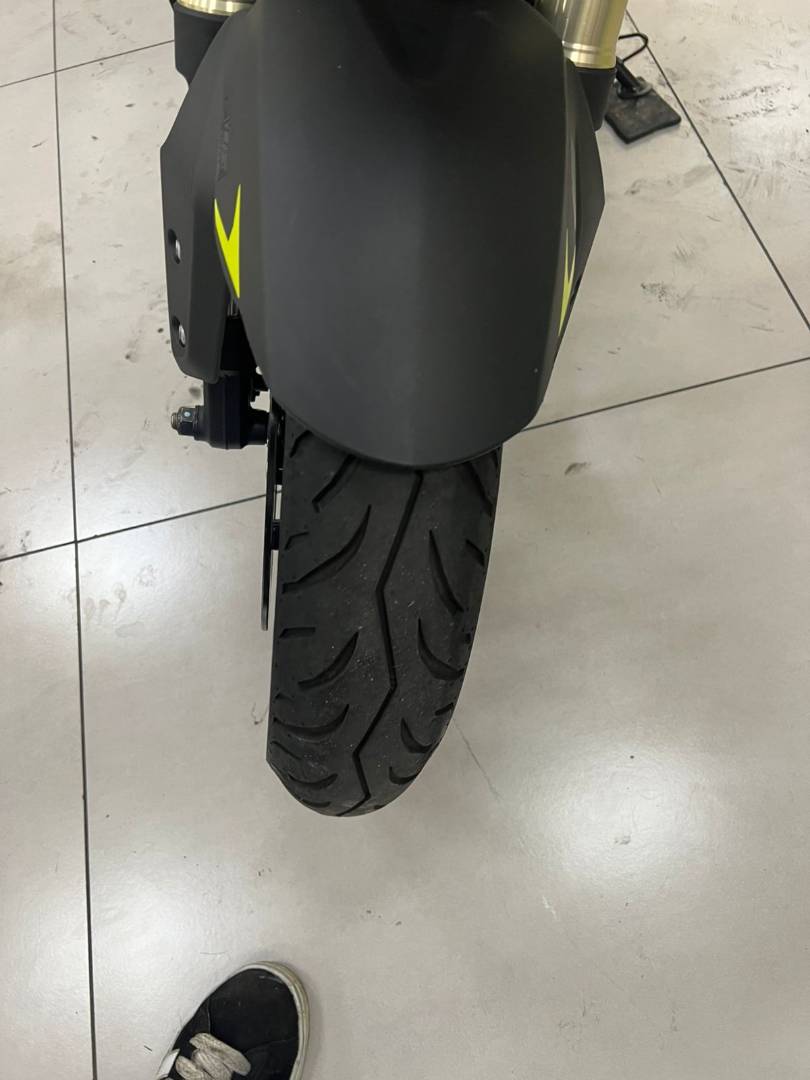 BAJAJ DOMINAR 400