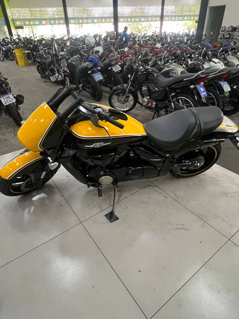 SUZUKI BOULEVARD M1800R