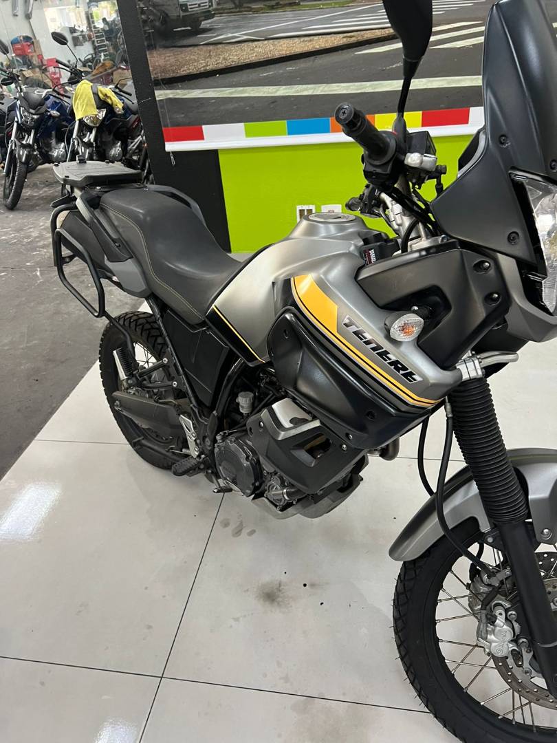YAMAHA XT 600 E TENERE