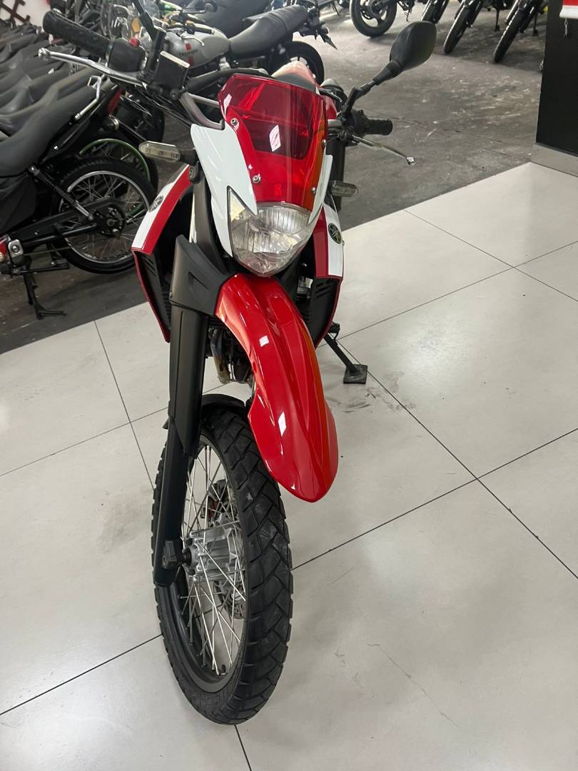 YAMAHA XT 660 R