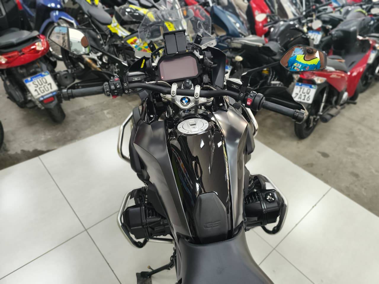 BMW R 1250 GS PREMIUM TRIPLE BLACK 719