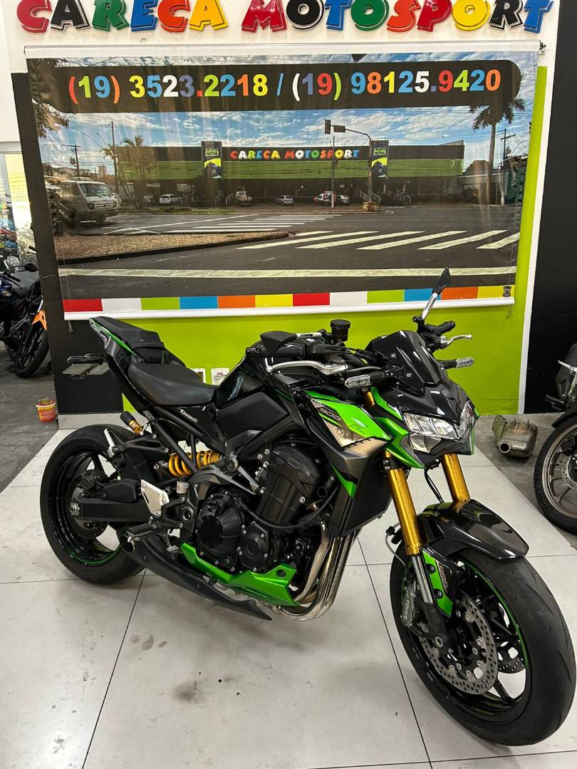 KAWASAKI Z900 R EDITION