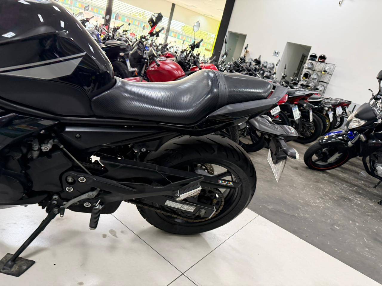YAMAHA XJ6 F